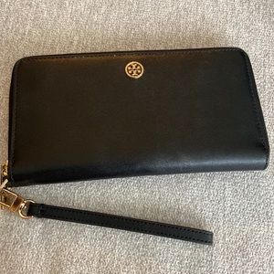 TB Wallet/Wristlet